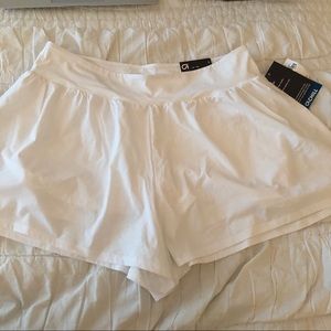 NWT GapFit White Breezy Shorts